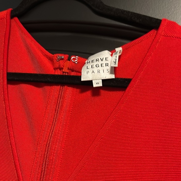 Herve Ledger Evening gown - Picture 5 of 9